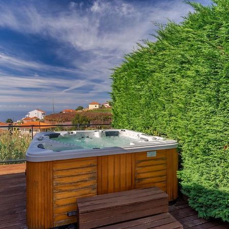Cozy Villa Flora By Hr Madeira Estreito Da Calheta 外观 照片